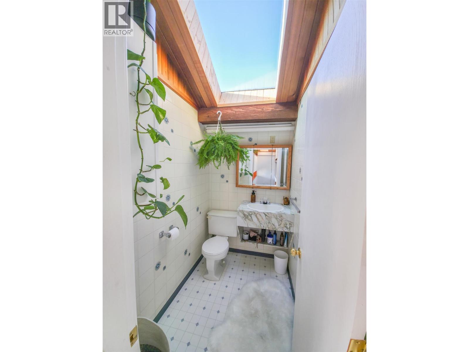 309 FOWLER STREET - 22