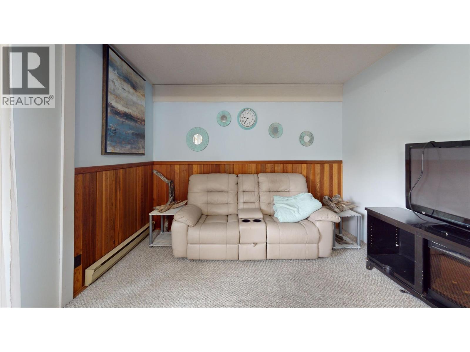 309 FOWLER Street - 16