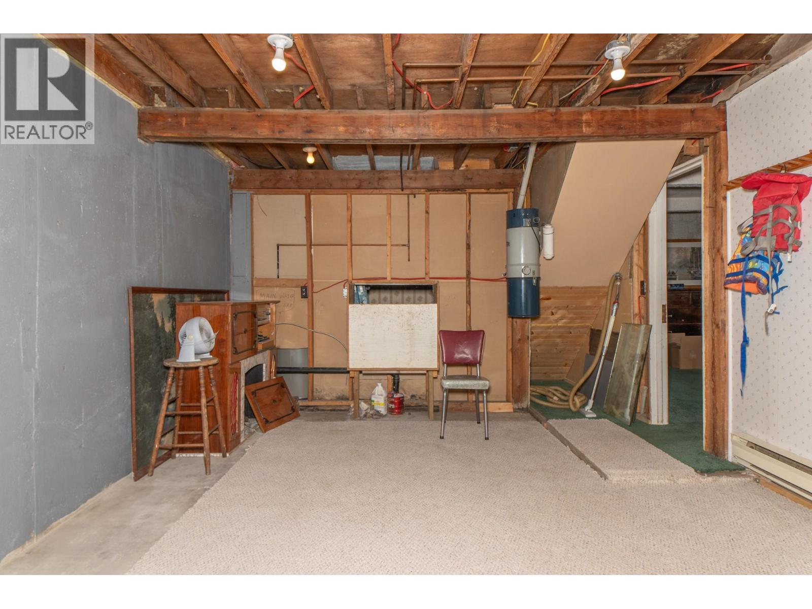309 FOWLER Street - 35