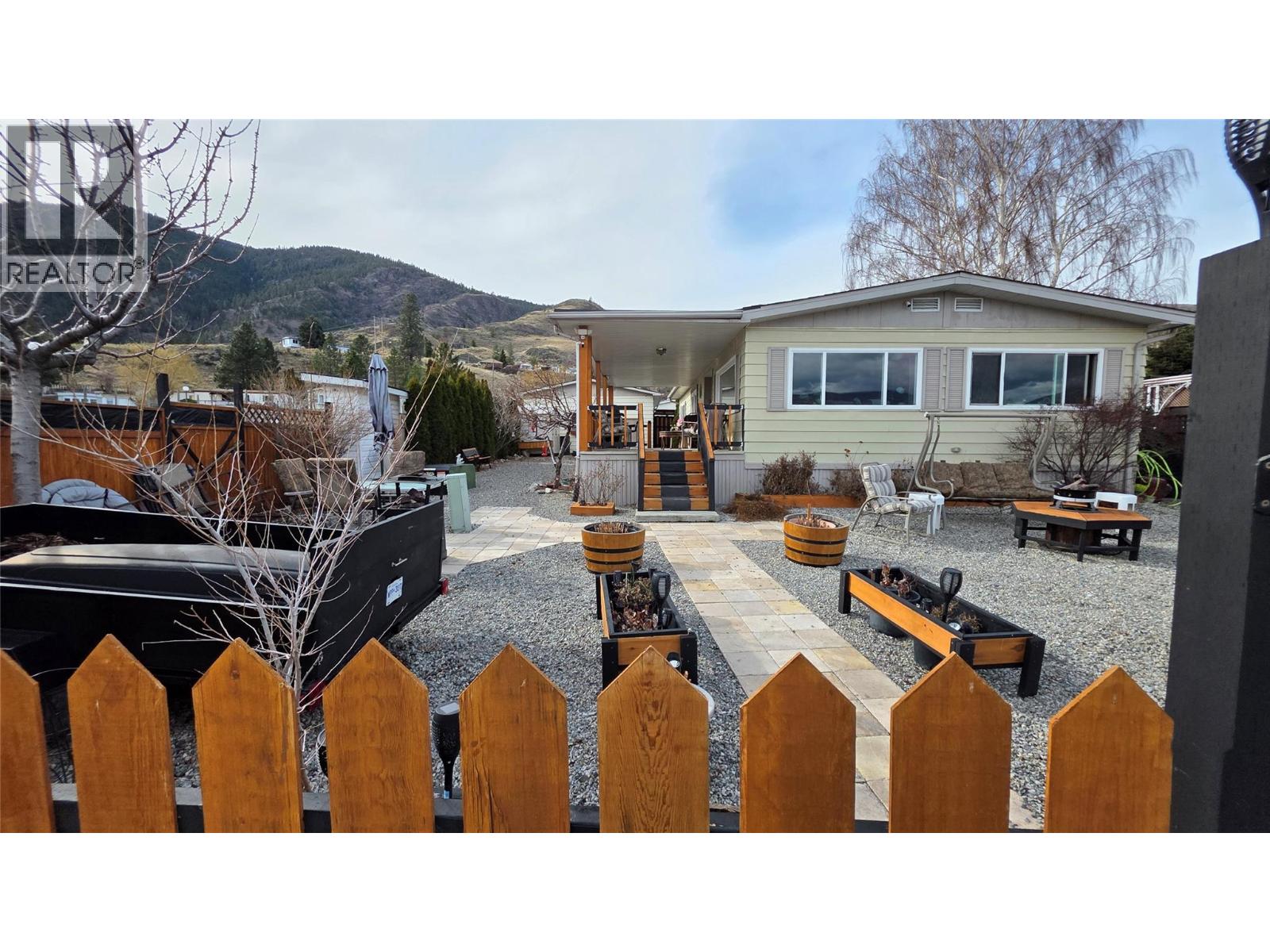 #44 201 HIGHWAY 97 - 7