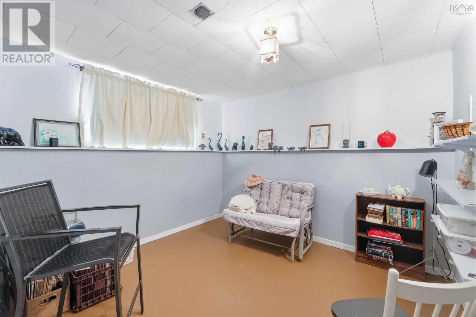 Property 15 of 21 of 3 Inglewood Avenue