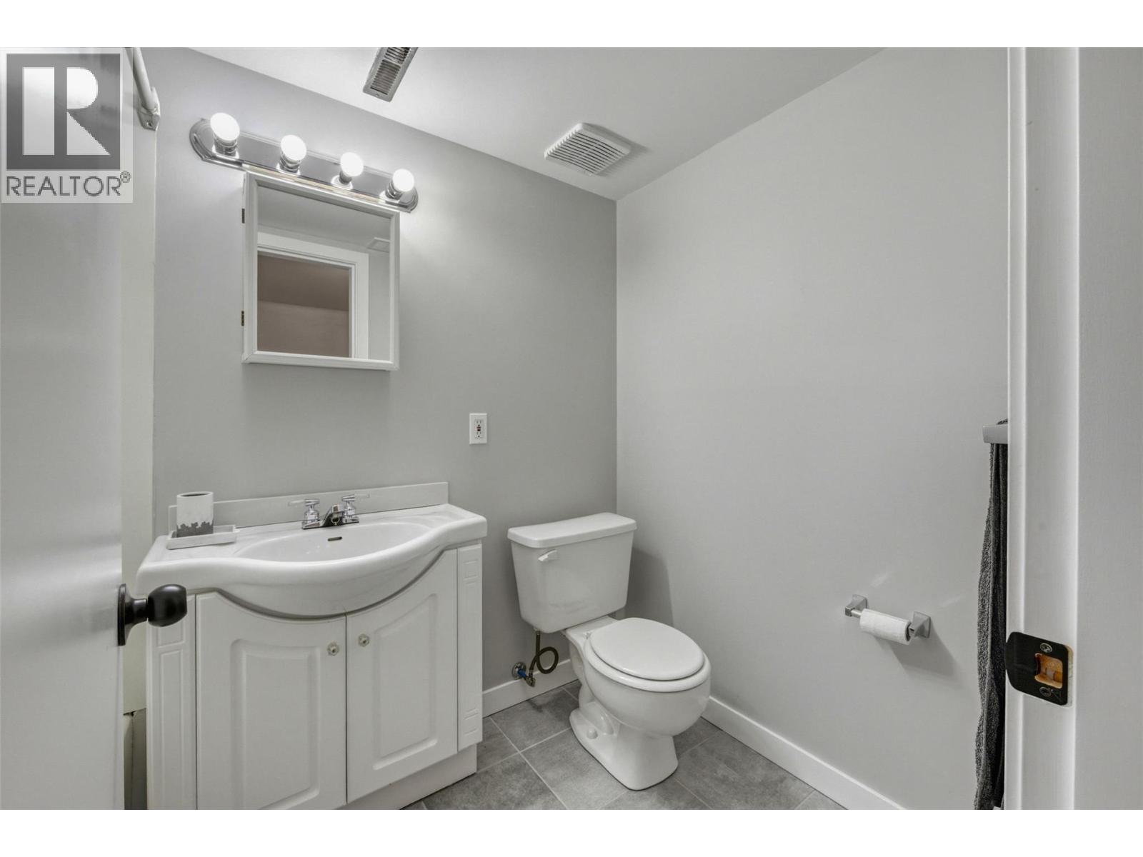  6926 Rugg Road, Vernon