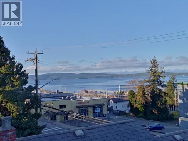 4516 MARINE AVE - 23