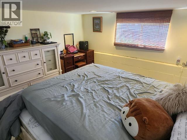 4516 MARINE AVE - 34