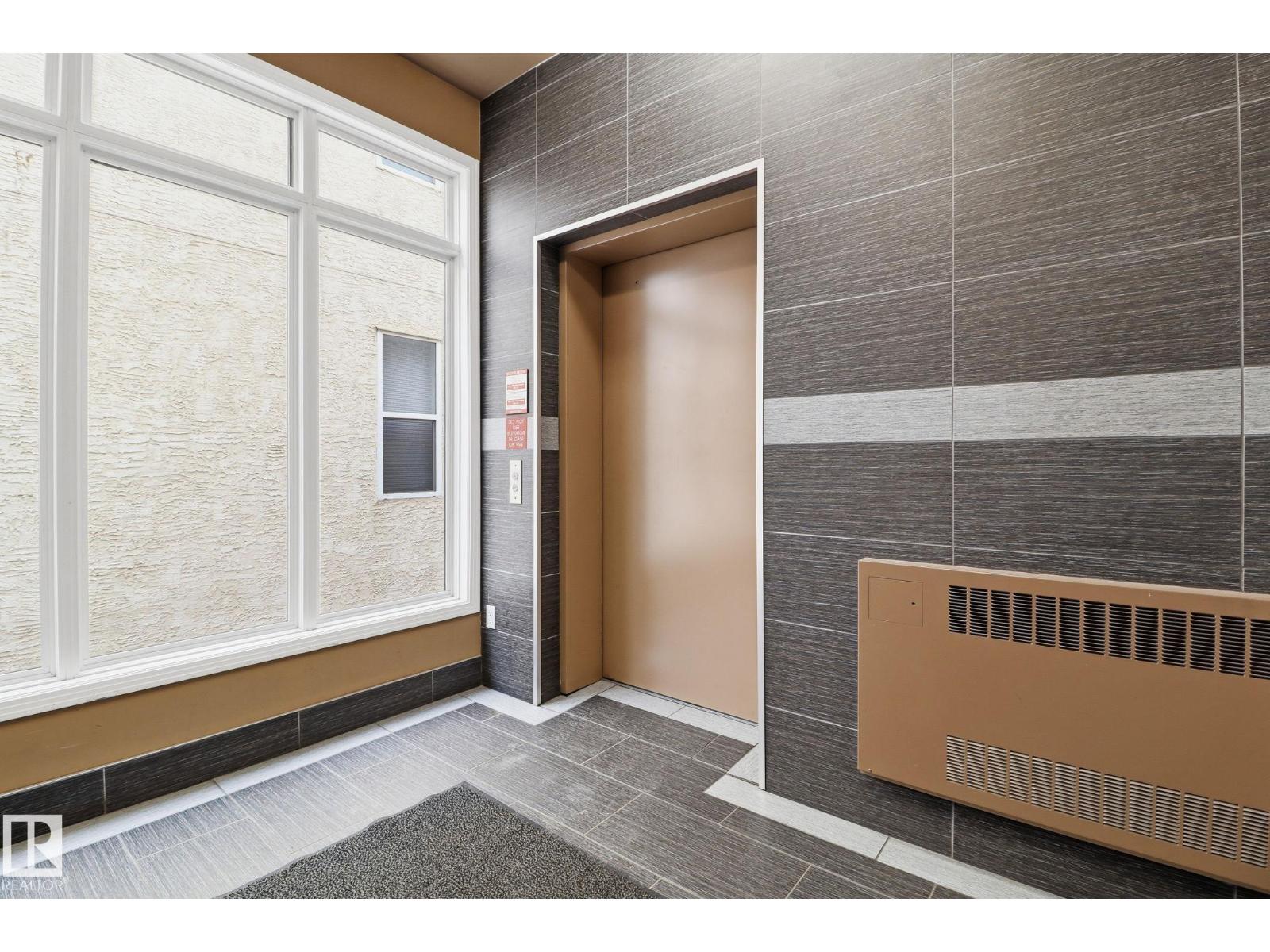 #330 10531 117 ST NW, Edmonton