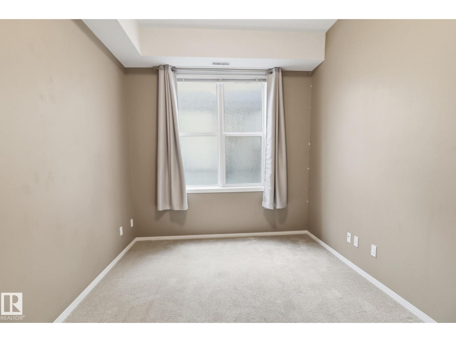 #330 10531 117 ST NW, Edmonton