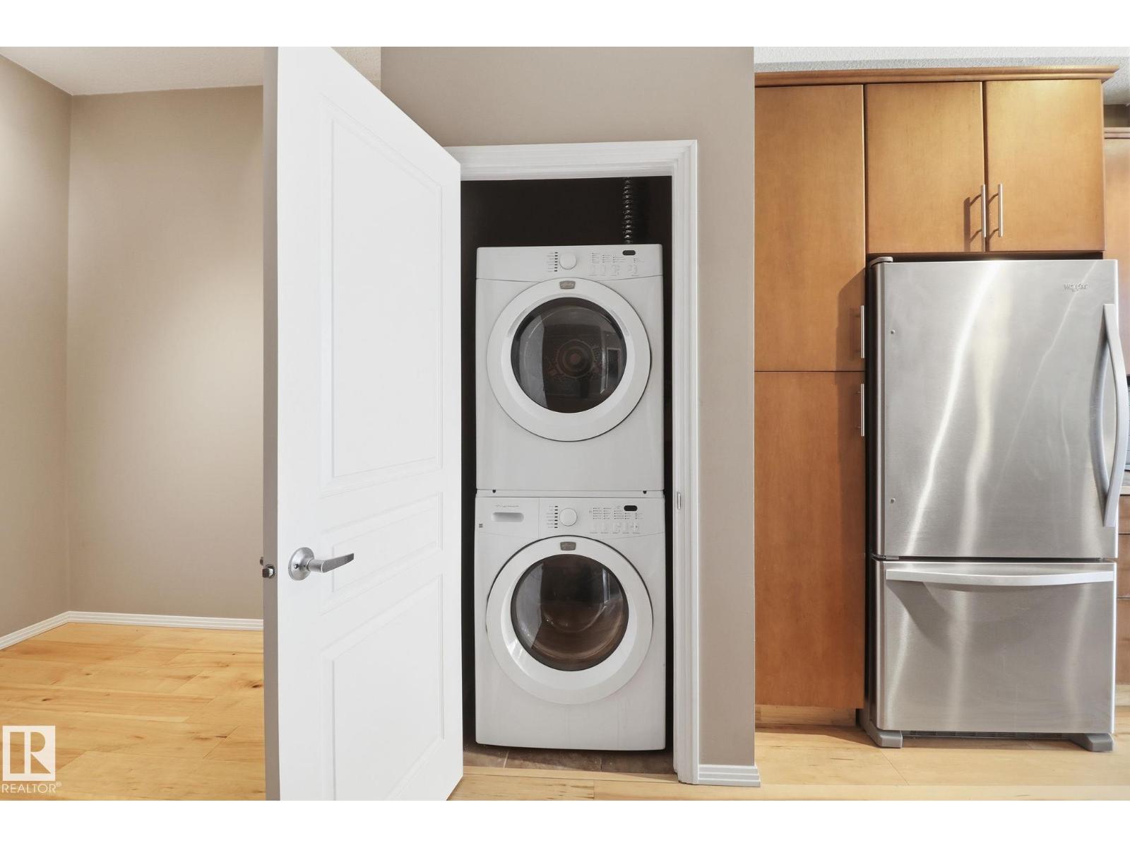 #330 10531 117 ST NW, Edmonton