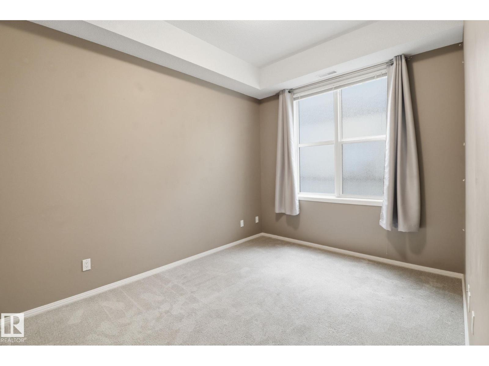 #330 10531 117 ST NW, Edmonton