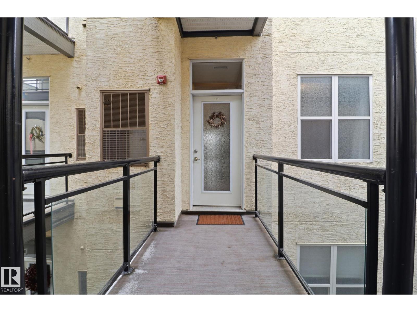 #330 10531 117 ST NW, Edmonton