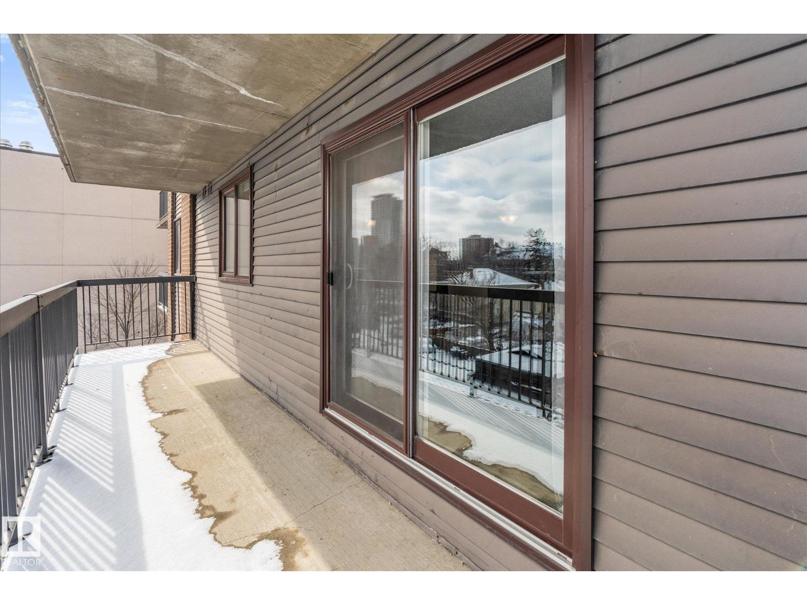 #506 9929 113 ST NW, Edmonton