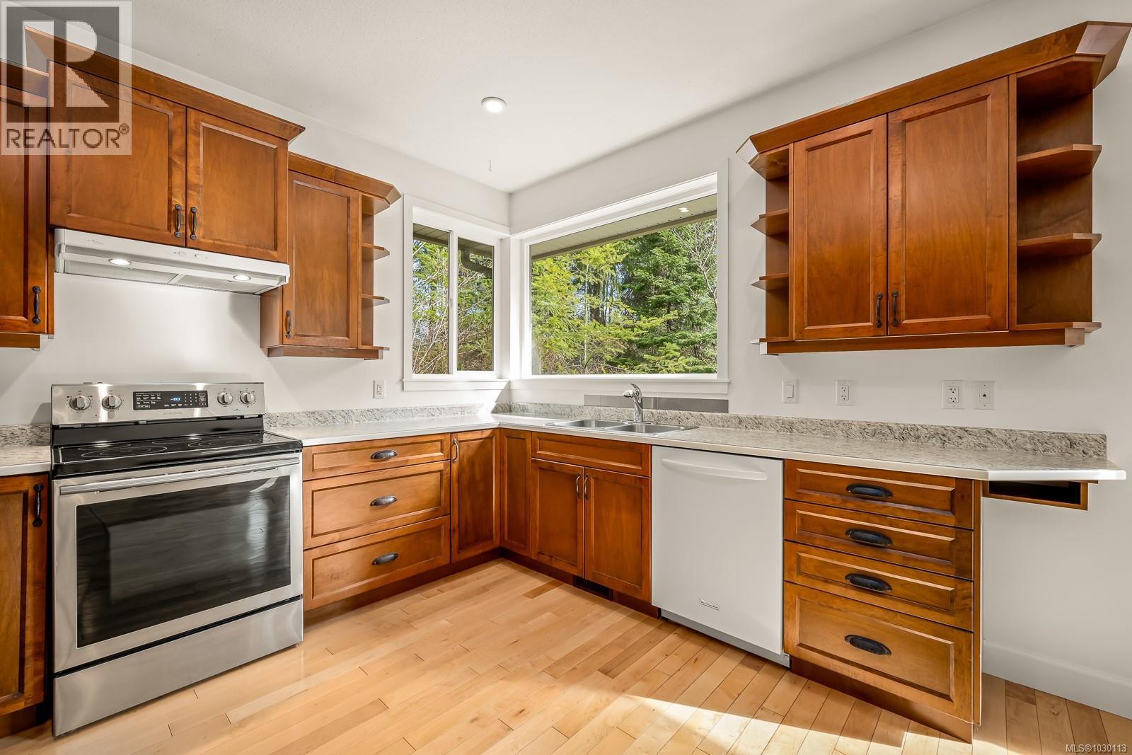 176 Webb Rd, Courtenay