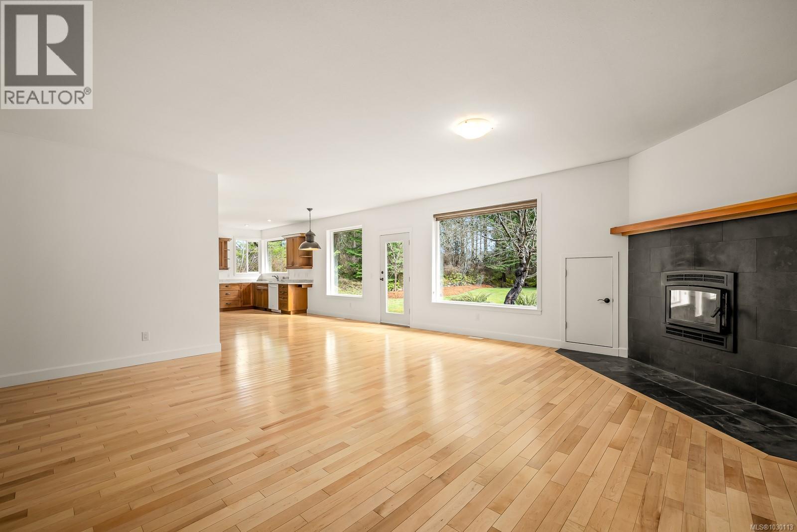 176 Webb Rd, Courtenay