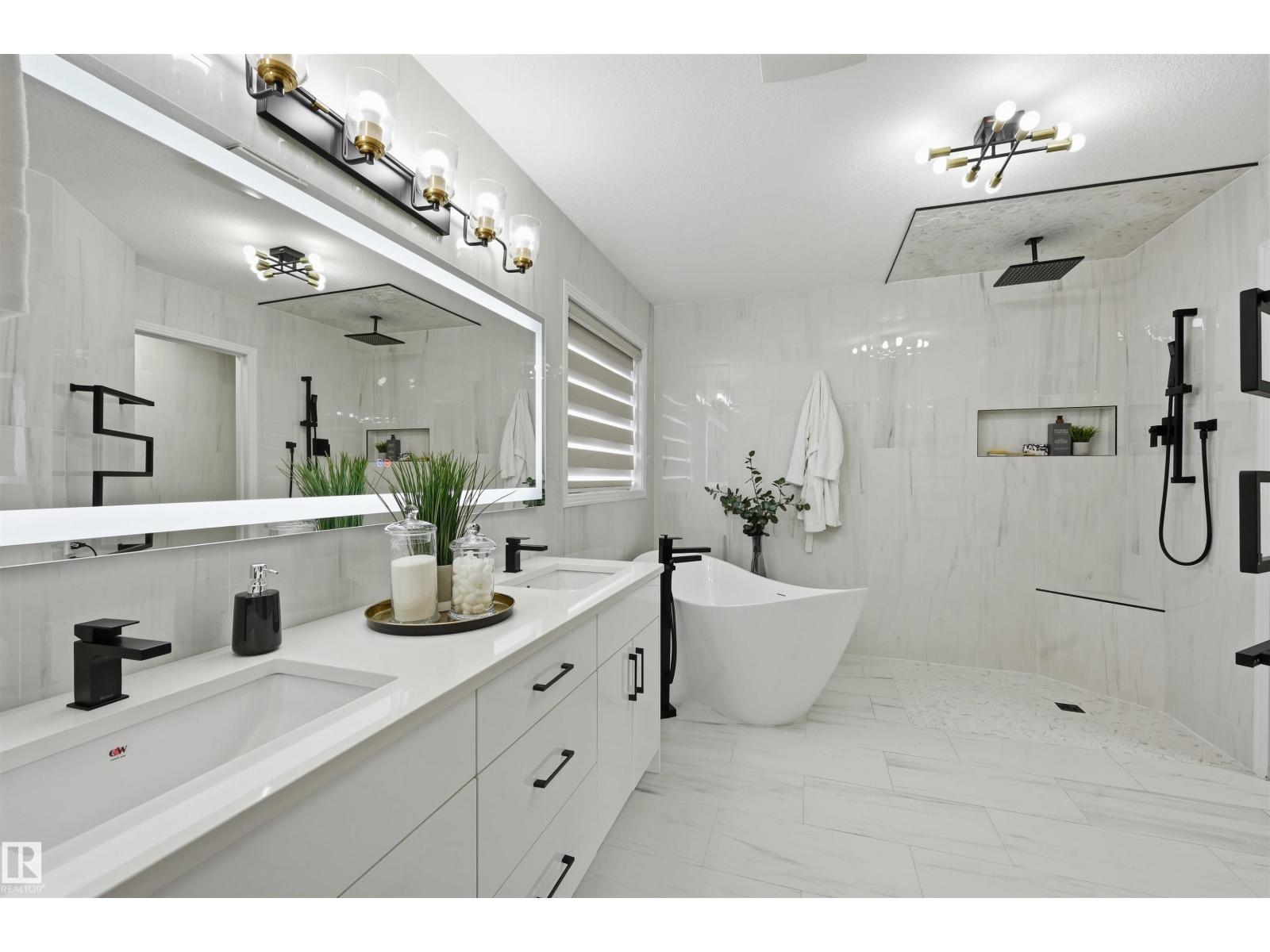 926 THOMPSON PL NW, Edmonton