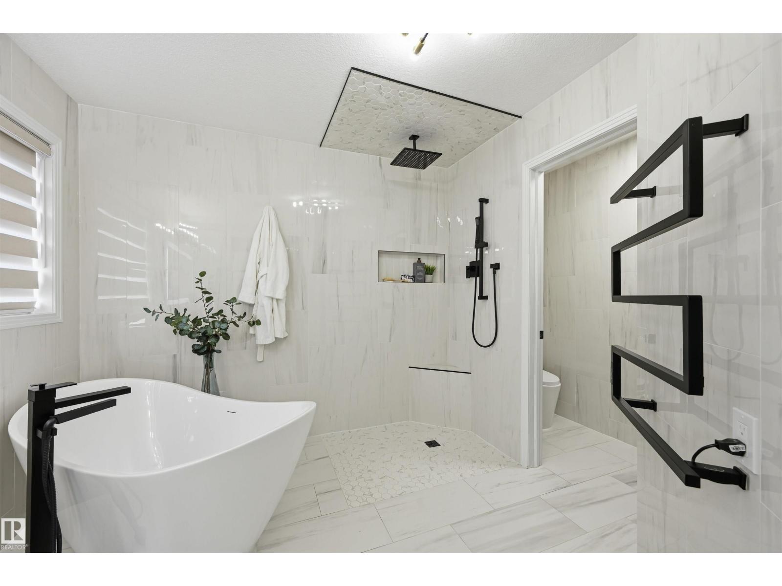 926 THOMPSON PL NW, Edmonton