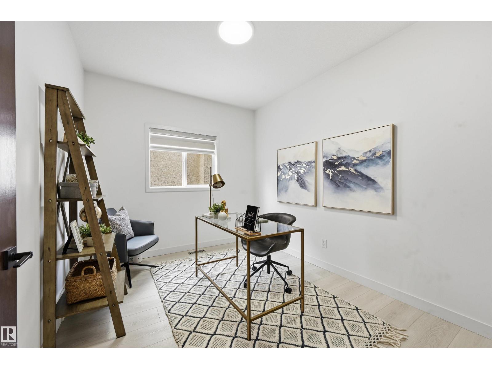 926 THOMPSON PL NW, Edmonton