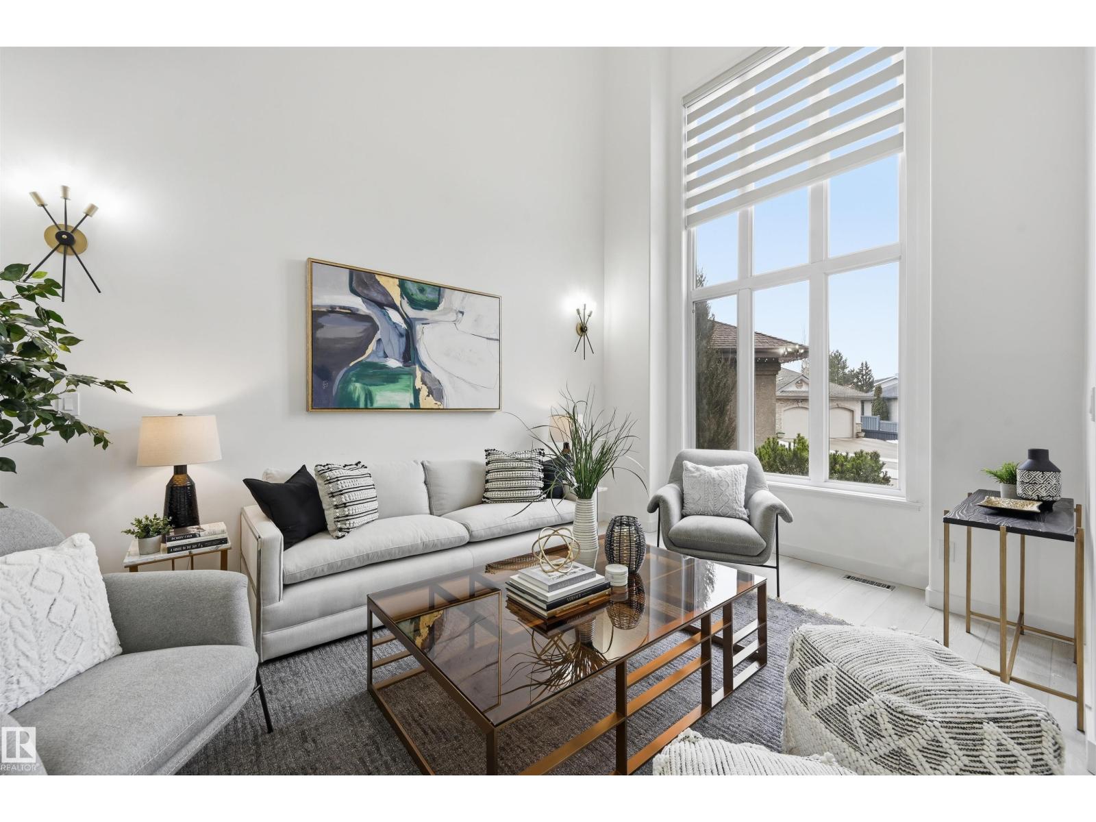 926 THOMPSON PL NW, Edmonton