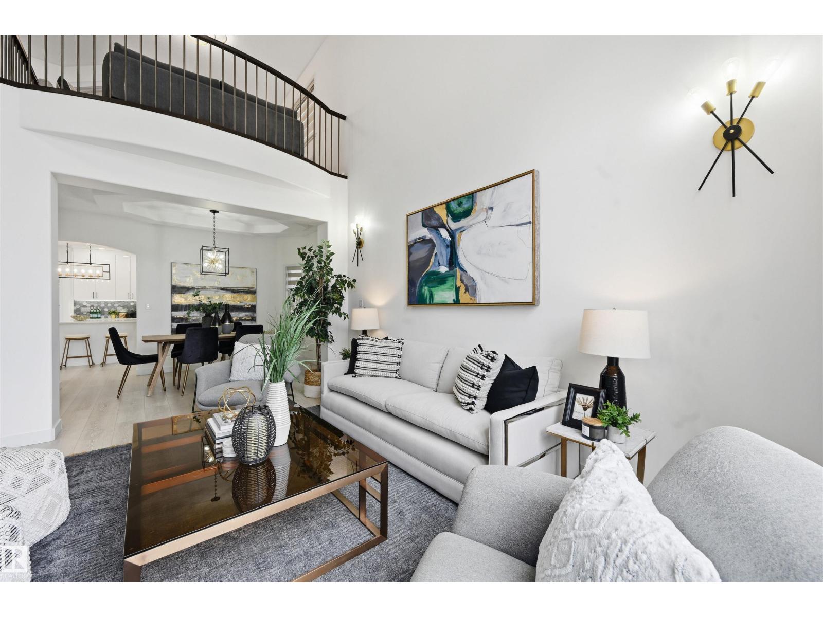 926 THOMPSON PL NW, Edmonton