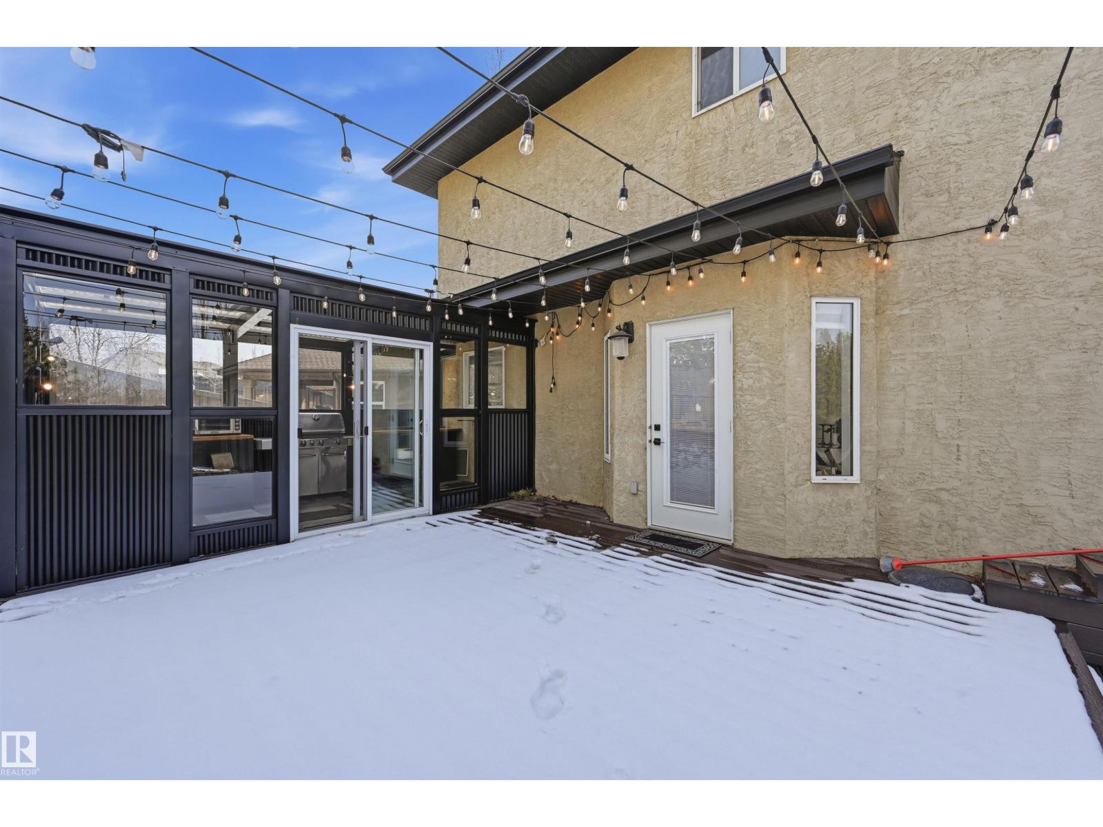 926 THOMPSON PL NW, Edmonton