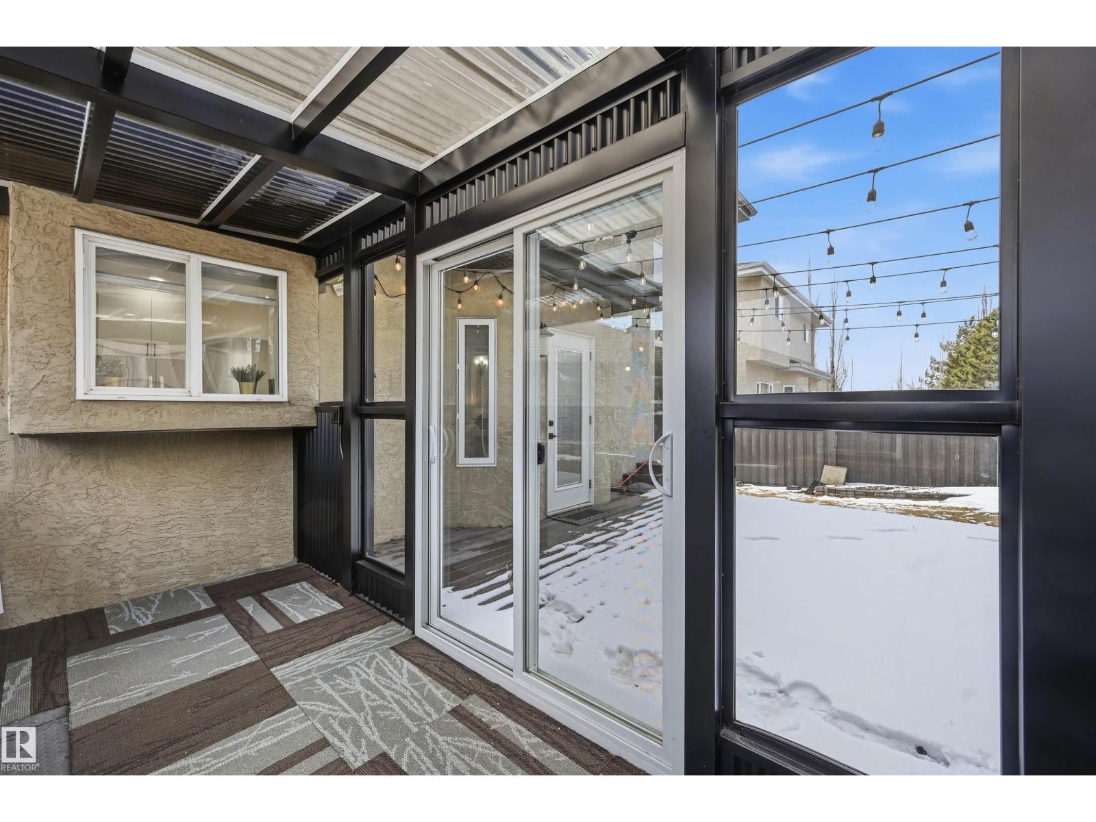 926 THOMPSON PL NW, Edmonton