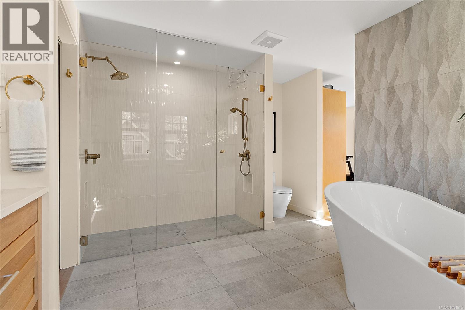 614 Monterey Ave - 26