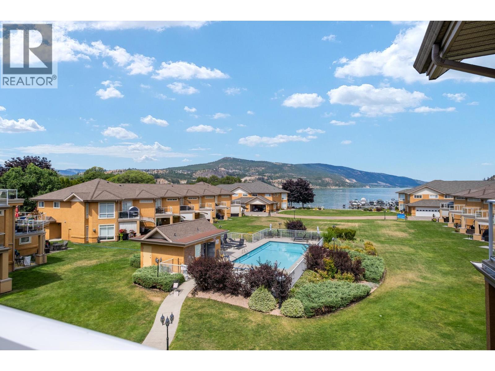 3570 Woodsdale Road Unit# 303, Lake Country