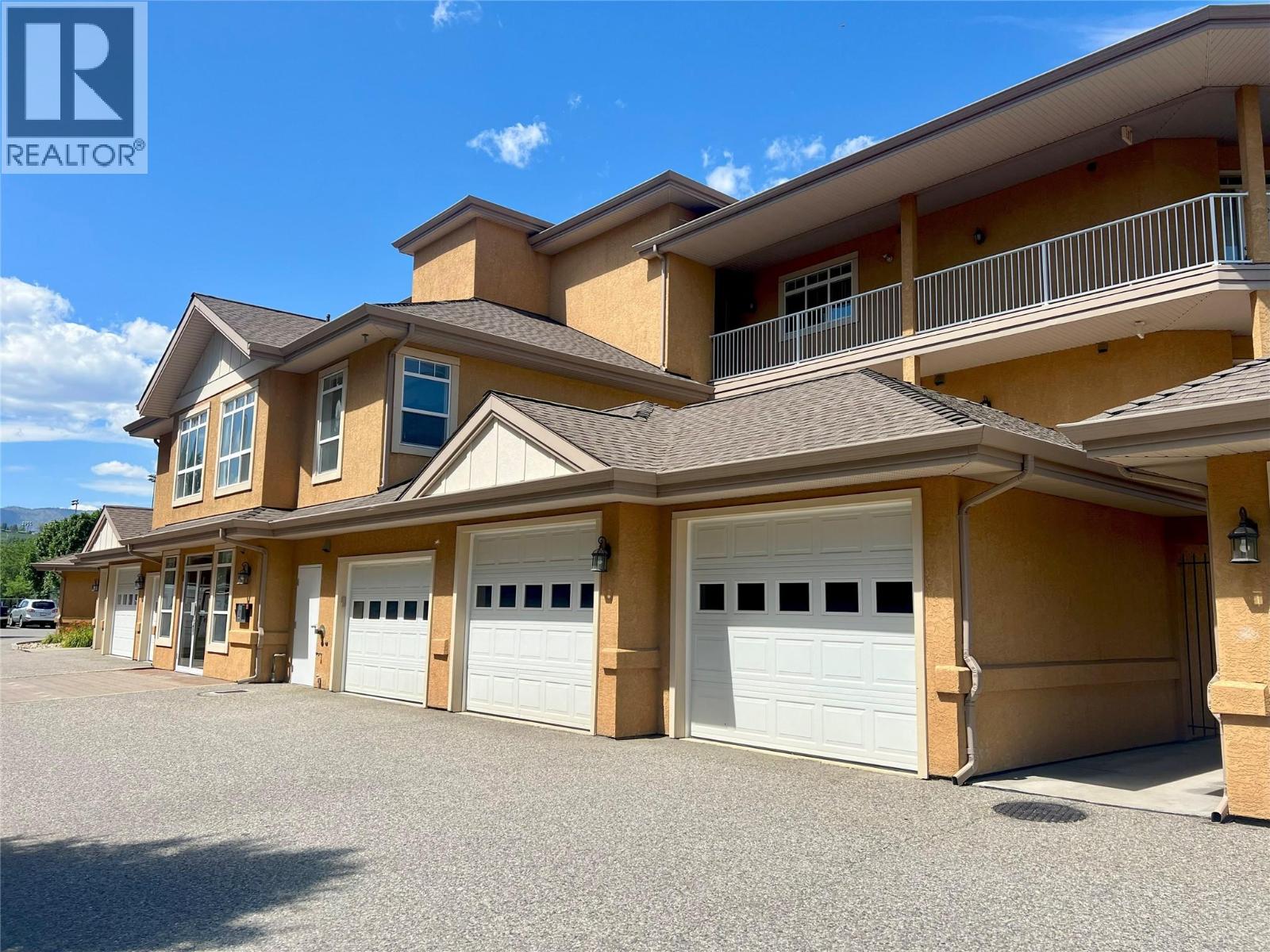 3570 Woodsdale Road Unit# 303, Lake Country