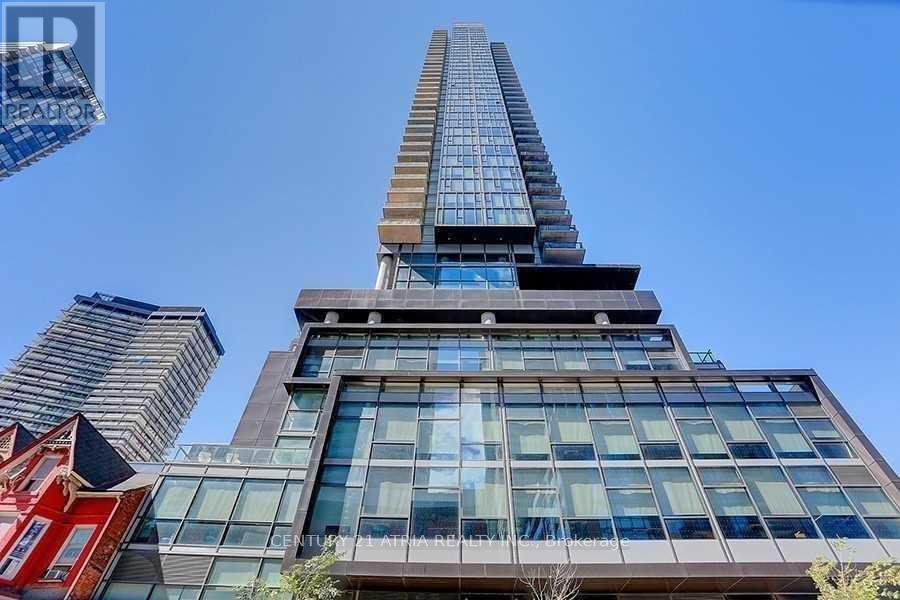 #1303 290 ADELAIDE STREET W - 25
