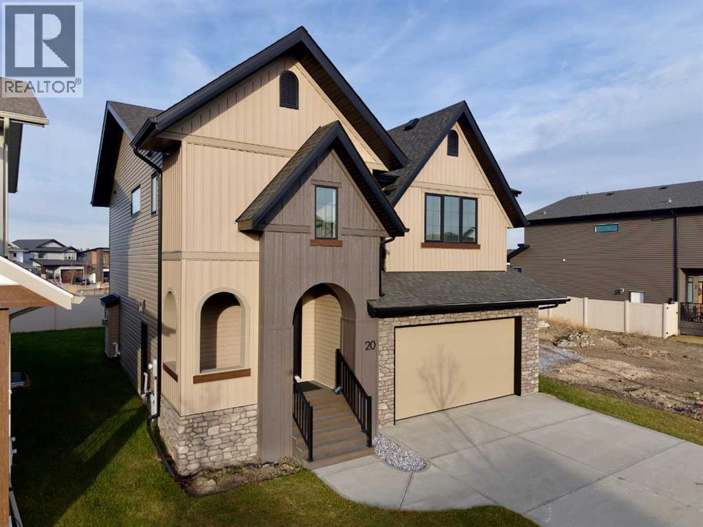 Single Family House for Sale in  Eaton Crescent Evergreen Red Deer 