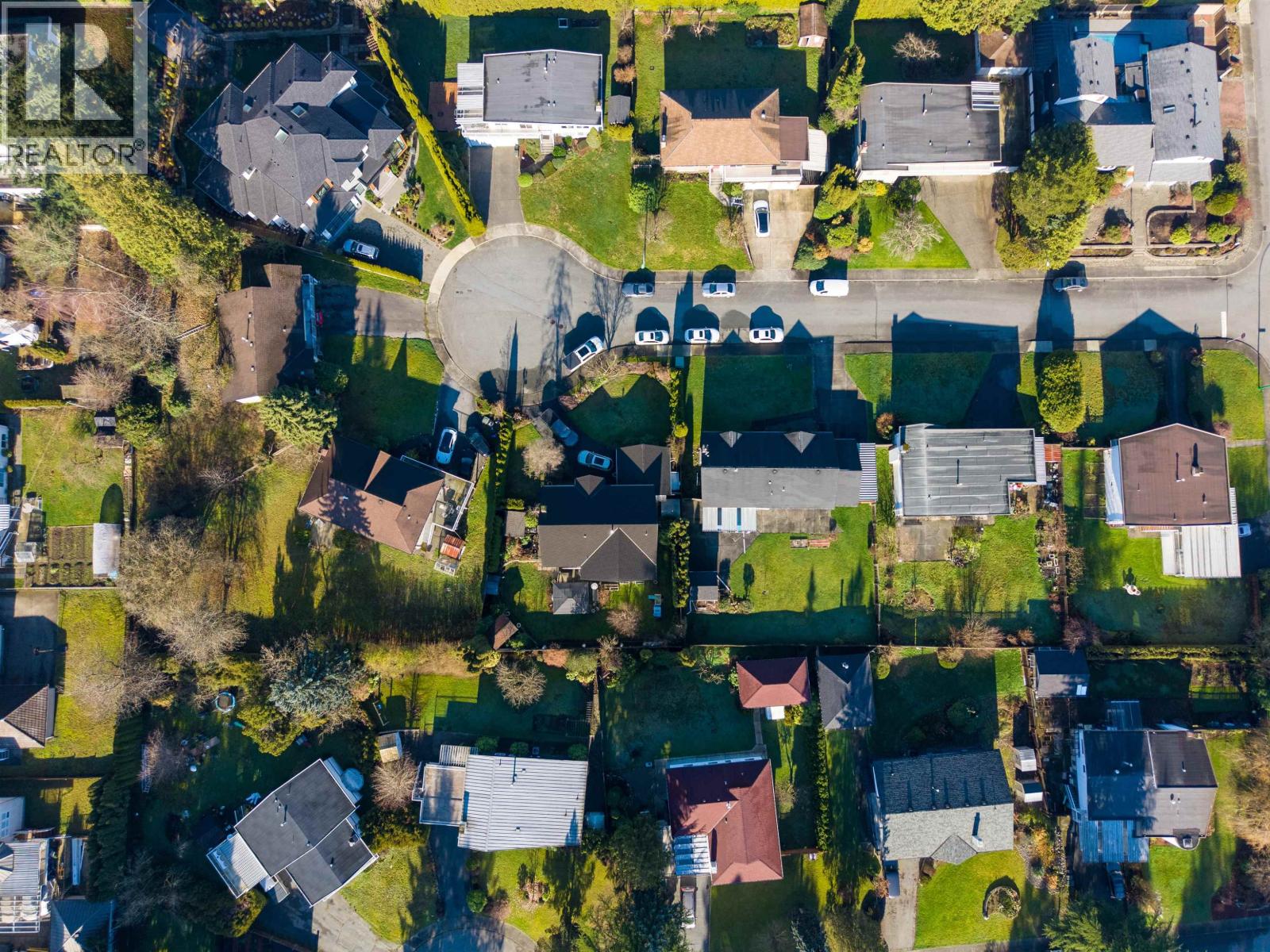 7158 CARDINAL COURT, Burnaby