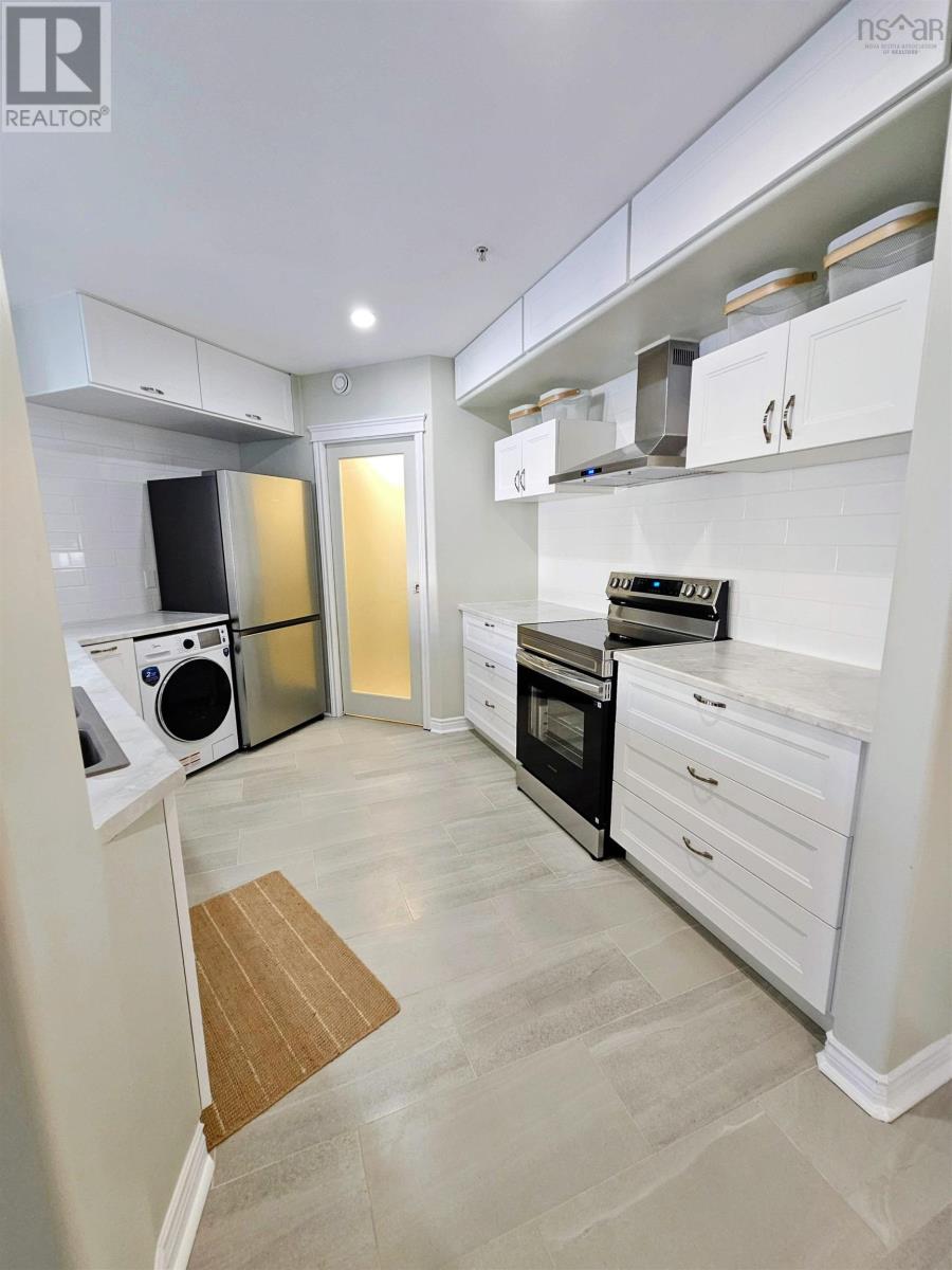 #103 30 WATERFRONT DRIVE - 19