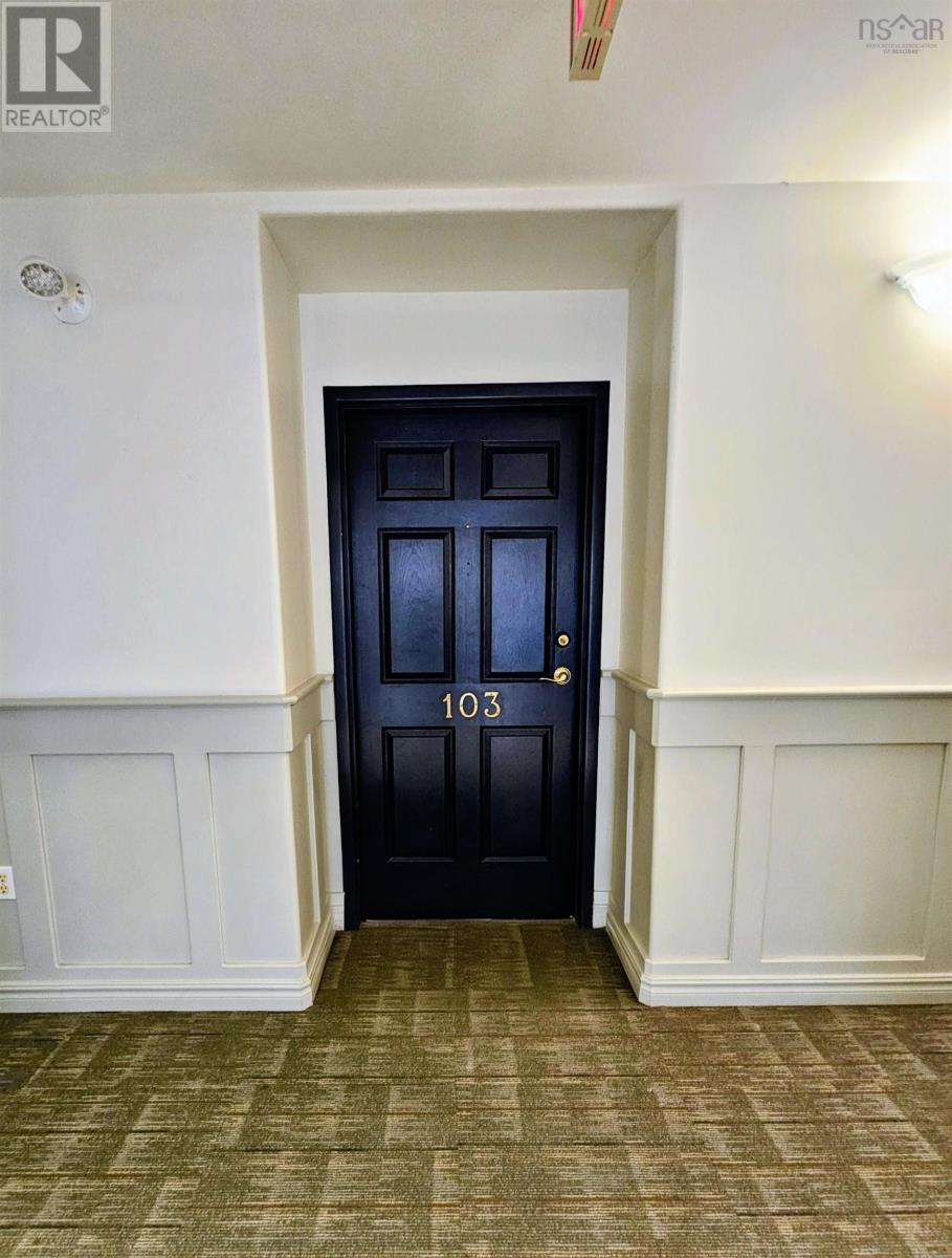 #103 30 WATERFRONT DRIVE - 16