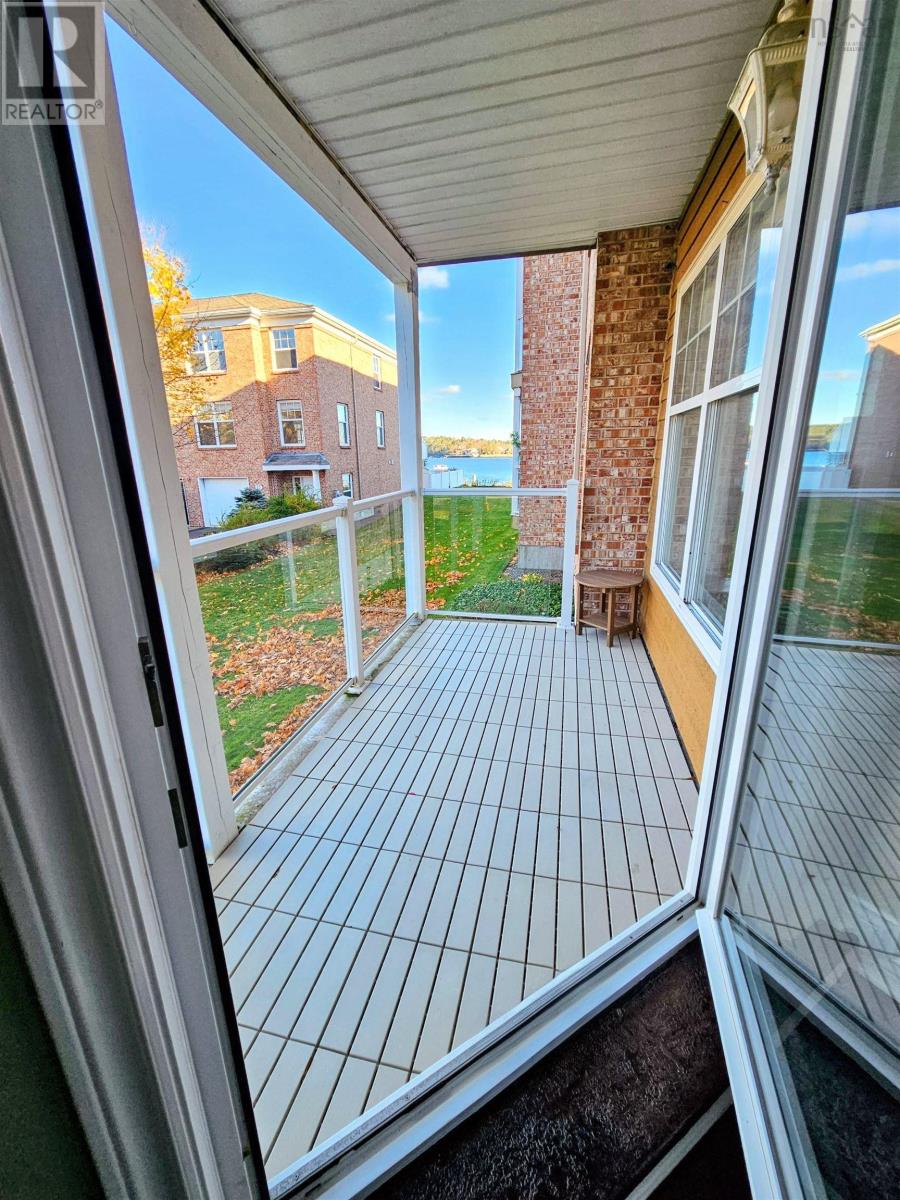 #103 30 WATERFRONT DRIVE - 40