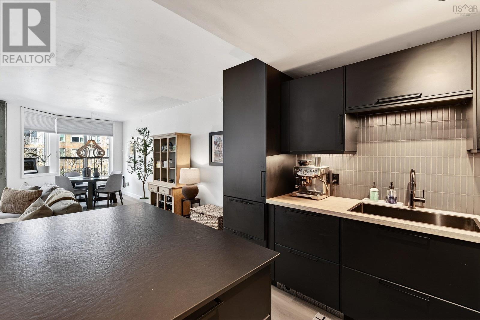 #214 1326 LOWER WATER STREET - 16