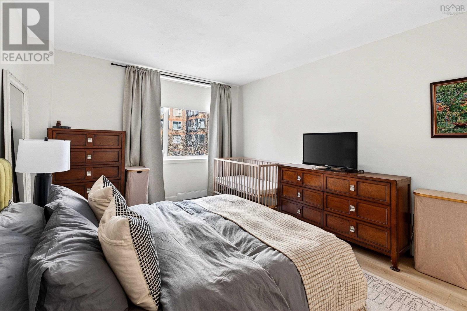 #214 1326 LOWER WATER STREET - 24