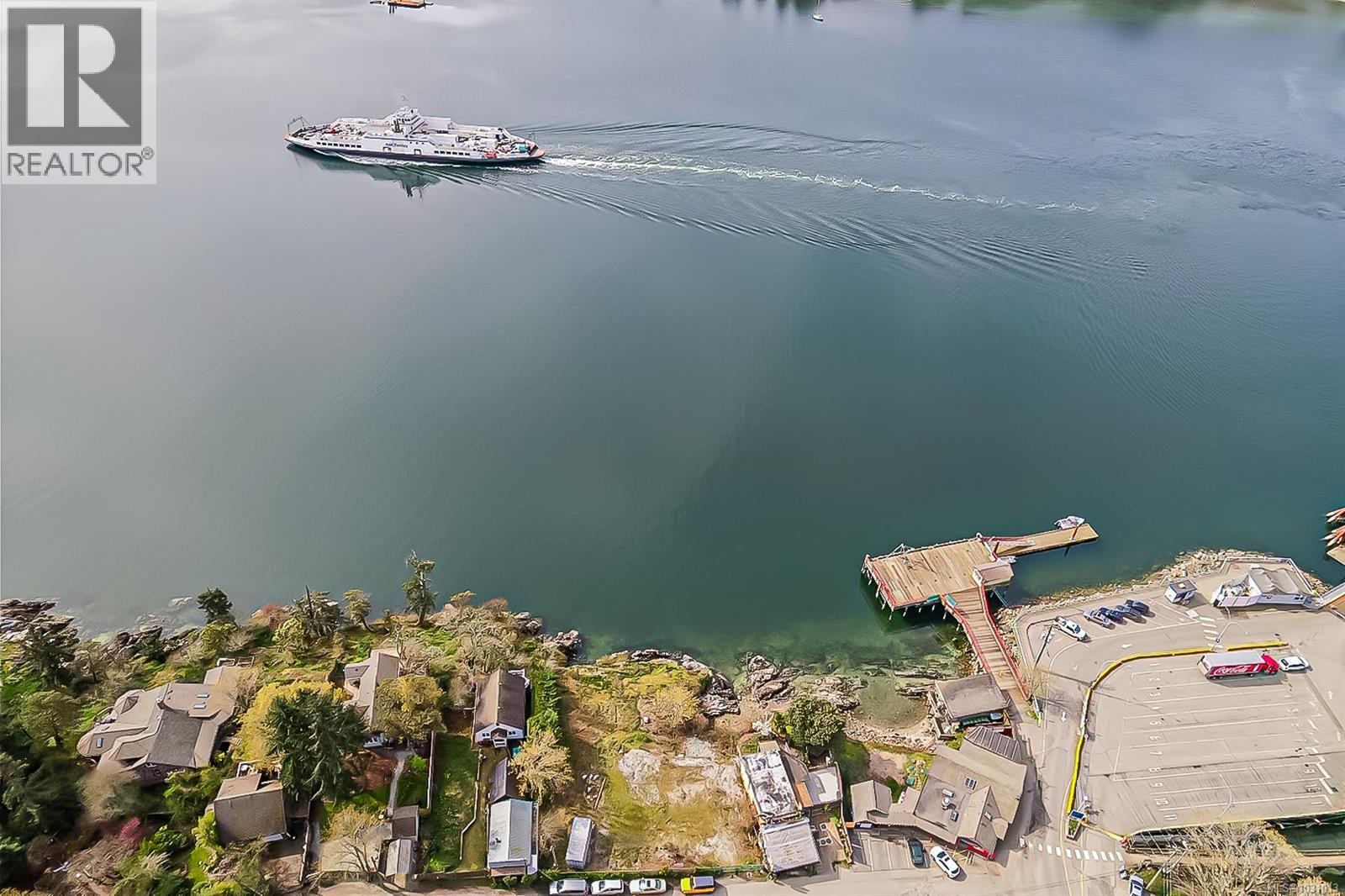 111 Morningside Rd, Salt Spring