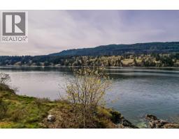 111 Morningside Rd, Salt Spring, BC V8K1X1 Photo 14