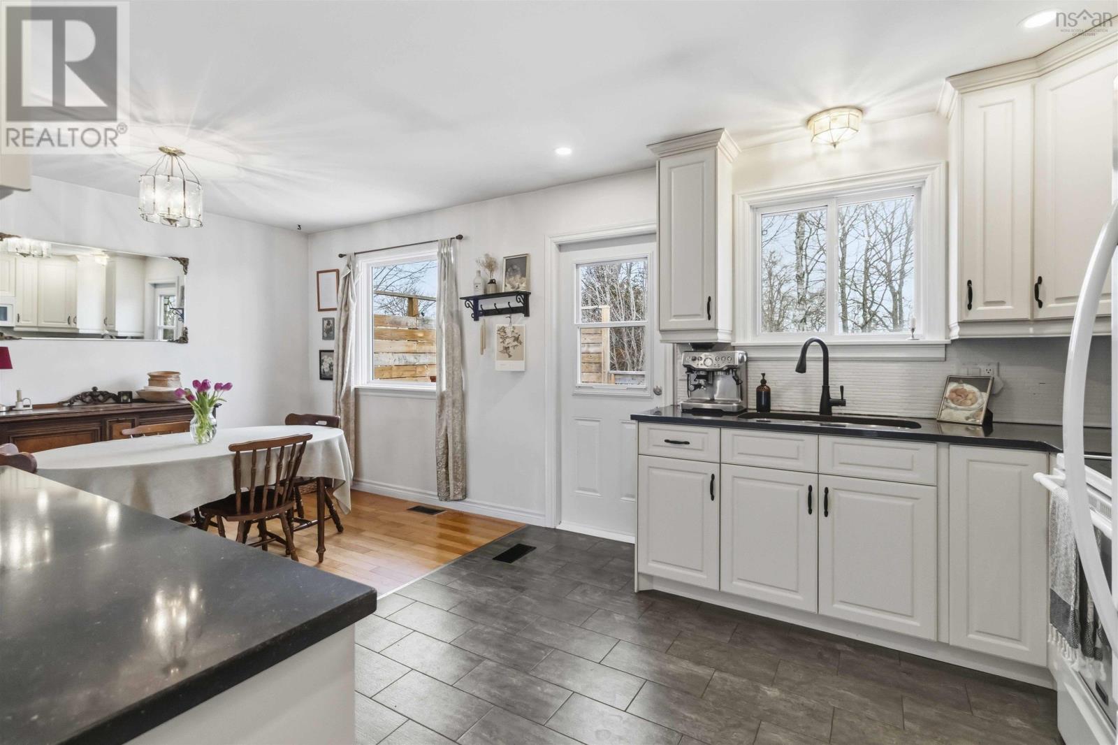 Property 4 of 29 of 100 Greendale Court