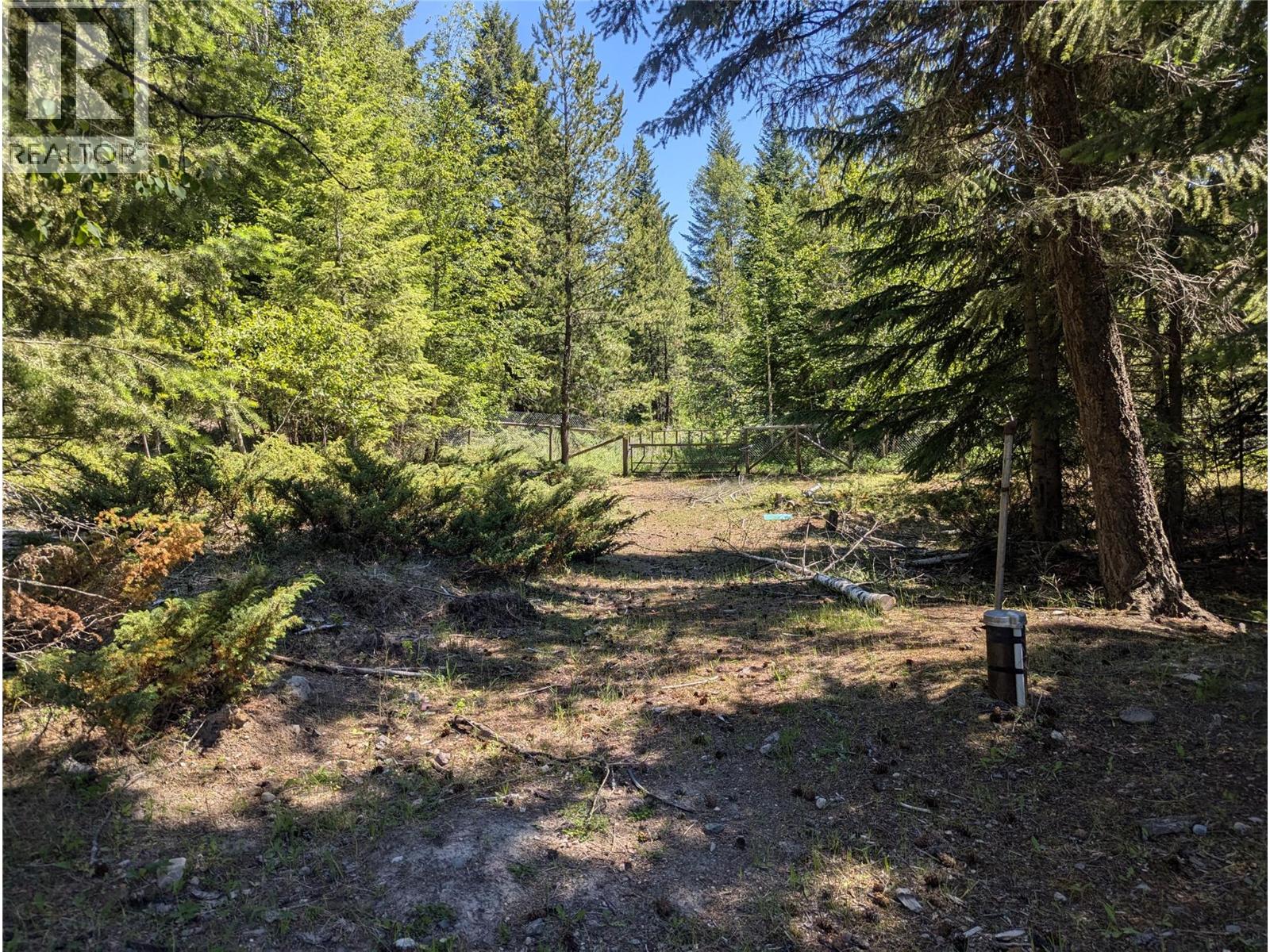 7160 China Valley Road, Chase