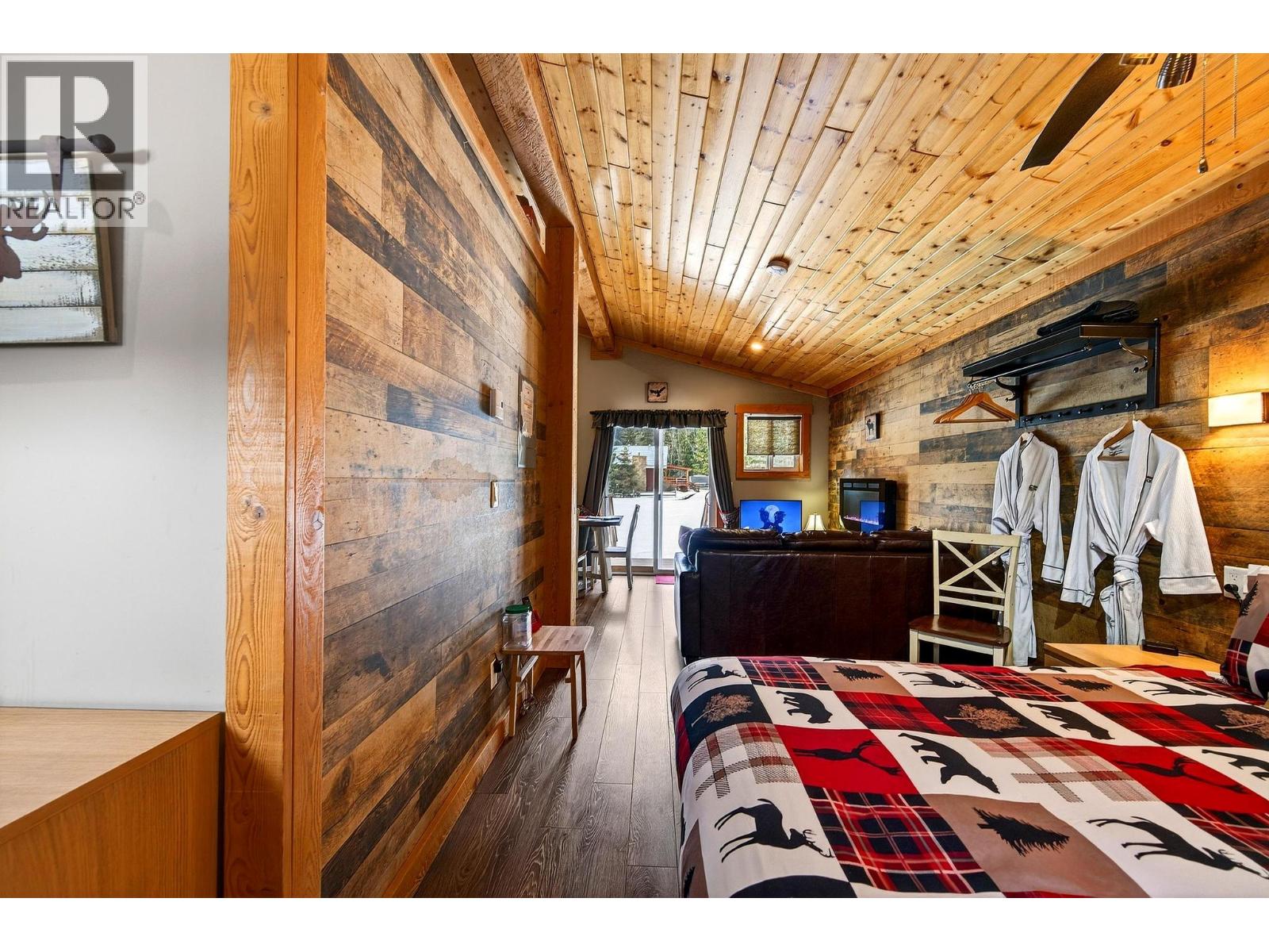 B-1732 Oberg Johnson Road, Golden