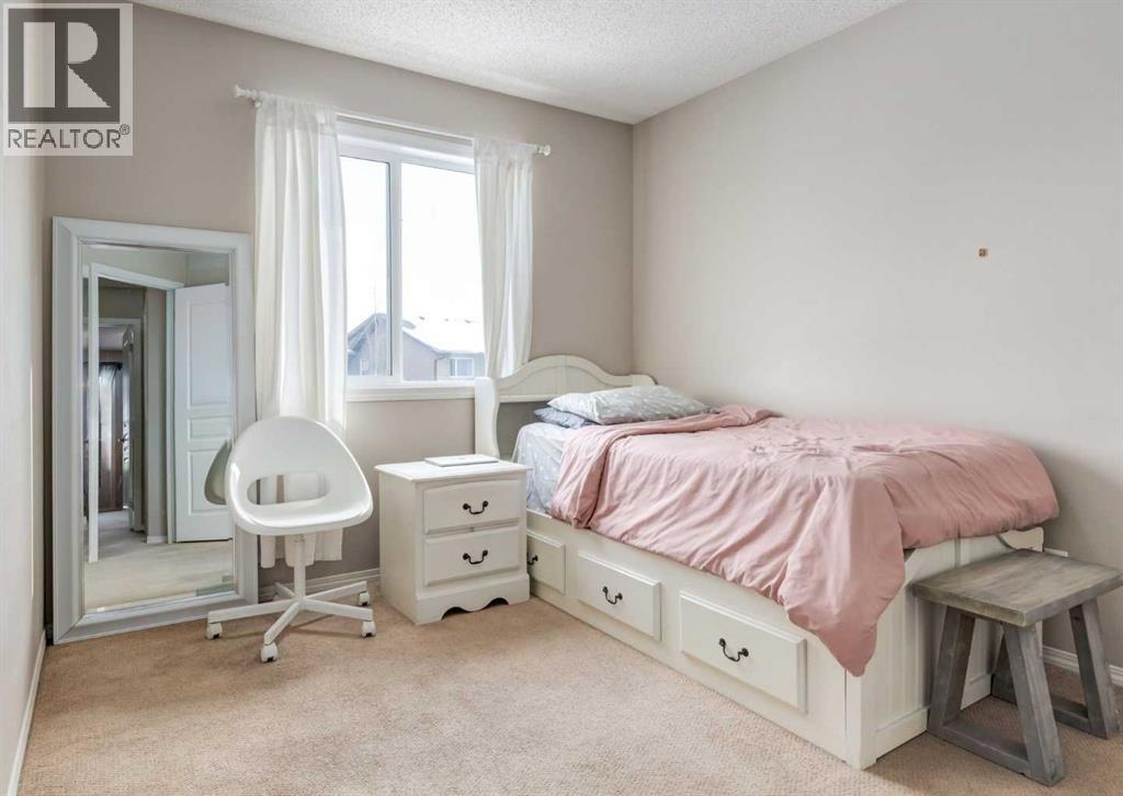 Single Family House for Sale in  Autumn Crescent SE Auburn Bay Calgary 