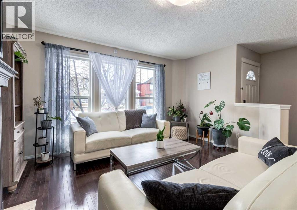 Single Family House for Sale in  Autumn Crescent SE Auburn Bay Calgary 