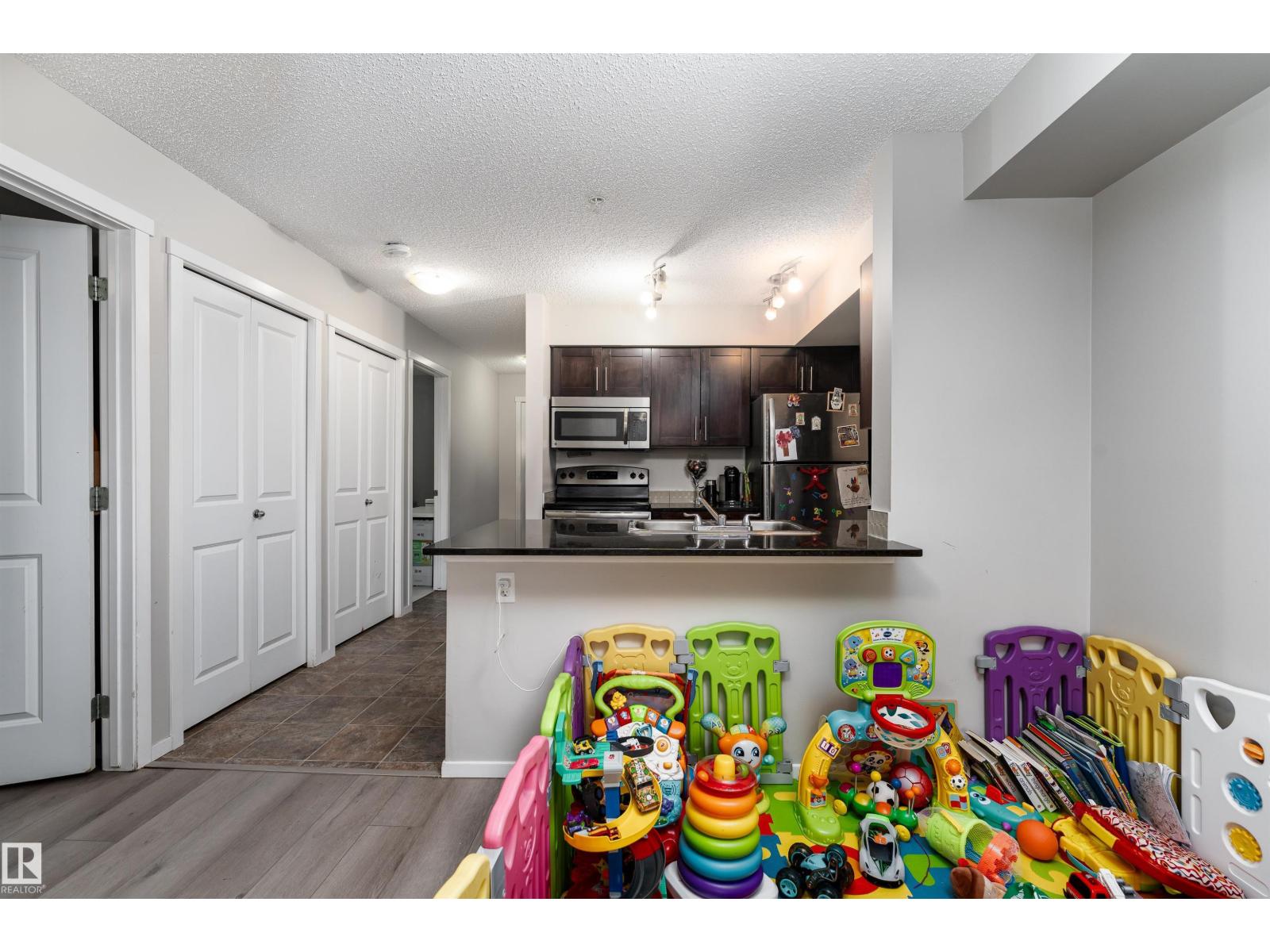 #117 3207 JAMES MOWATT TR SW, Edmonton