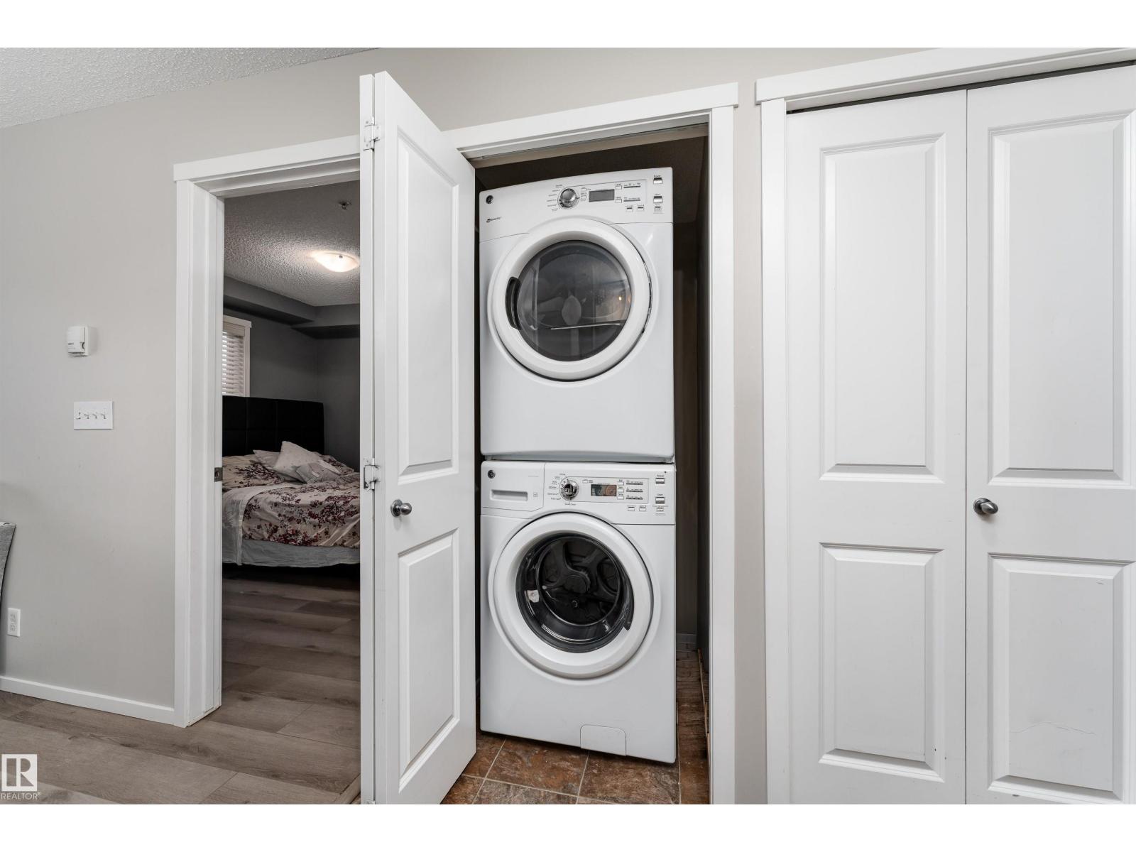 #117 3207 JAMES MOWATT TR SW, Edmonton