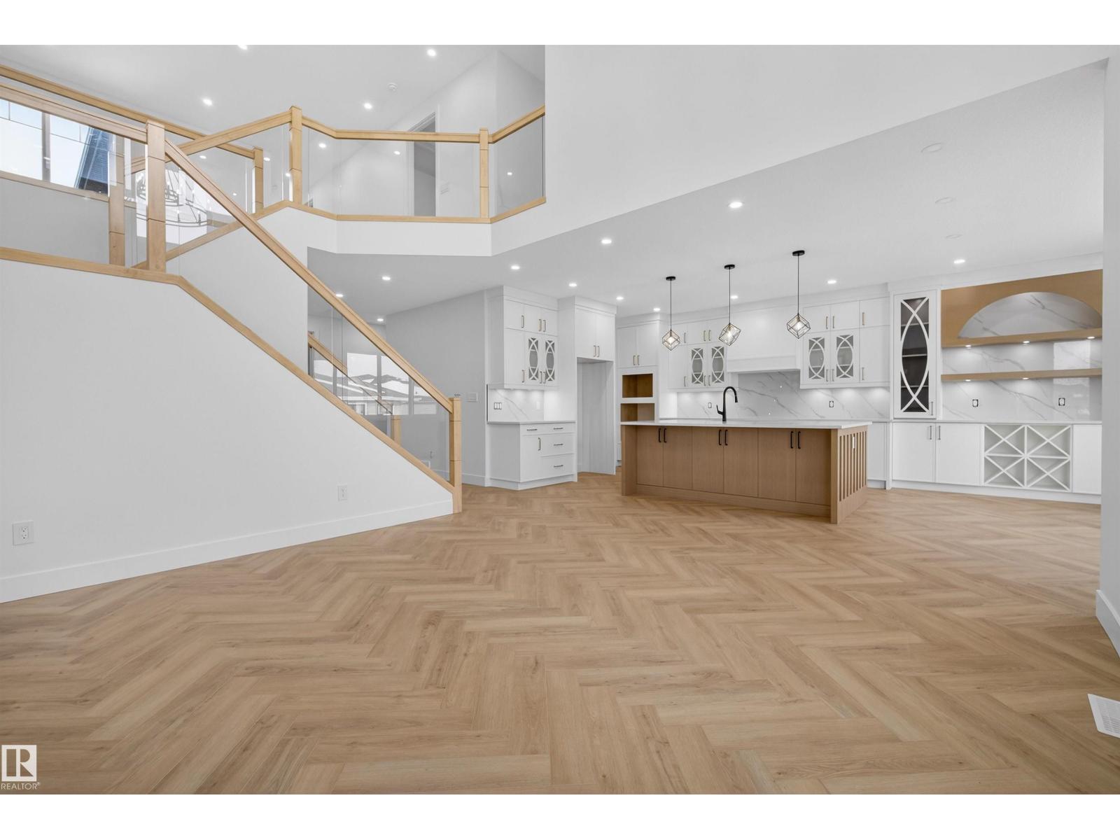 34 AVONLEA WY - 15