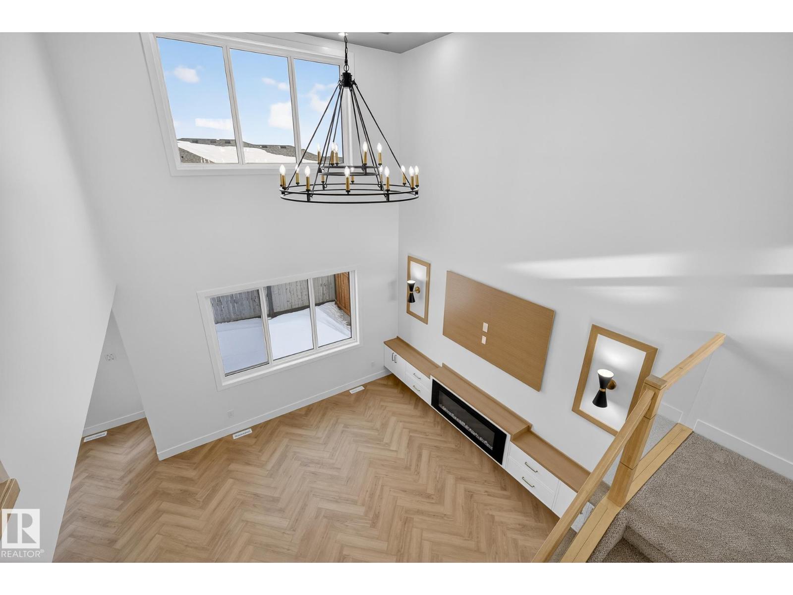 34 AVONLEA WY - 17