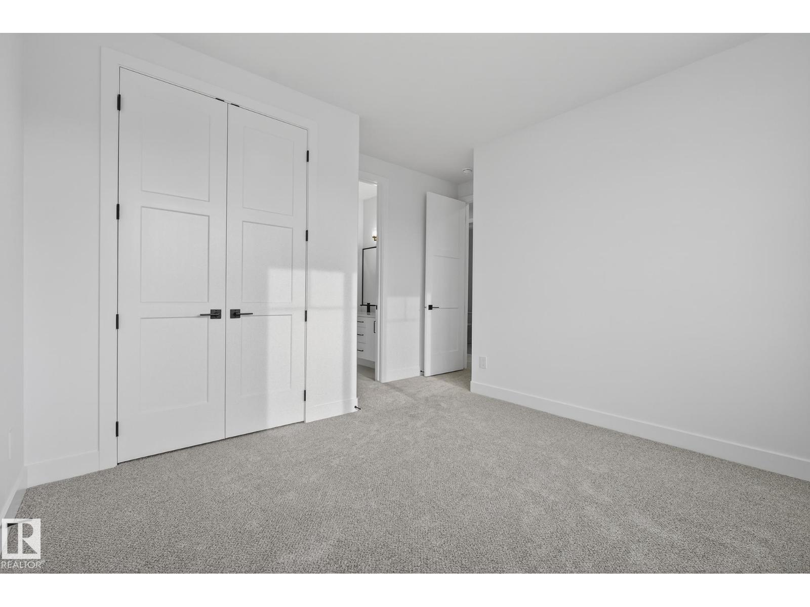 34 AVONLEA WY - 27
