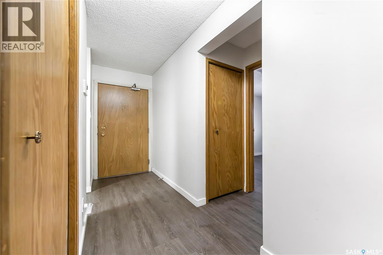#204 345 Kingsmere BOULEVARD - 21