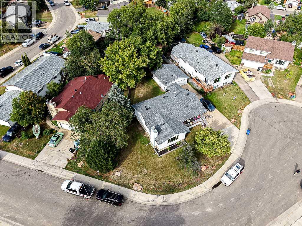 
          111 Christina Court
            <br/>
            <span>Fort McMurray</span>
            , 
            <span>AB</span>
             <span>T9K1H3</span>
         - Photo 39