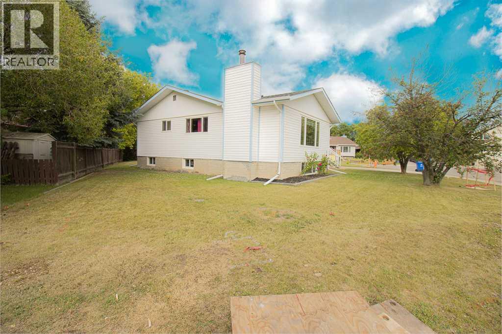 
          111 Christina Court
            <br/>
            <span>Fort McMurray</span>
            , 
            <span>AB</span>
             <span>T9K1H3</span>
         - Photo 33