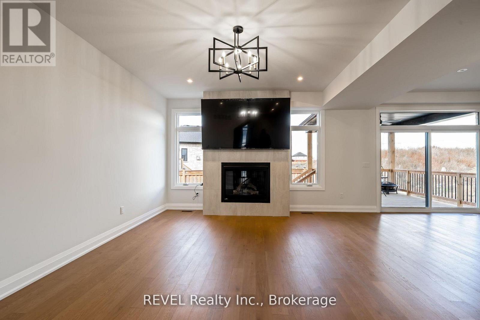 1186 UPPERS LANE - 5